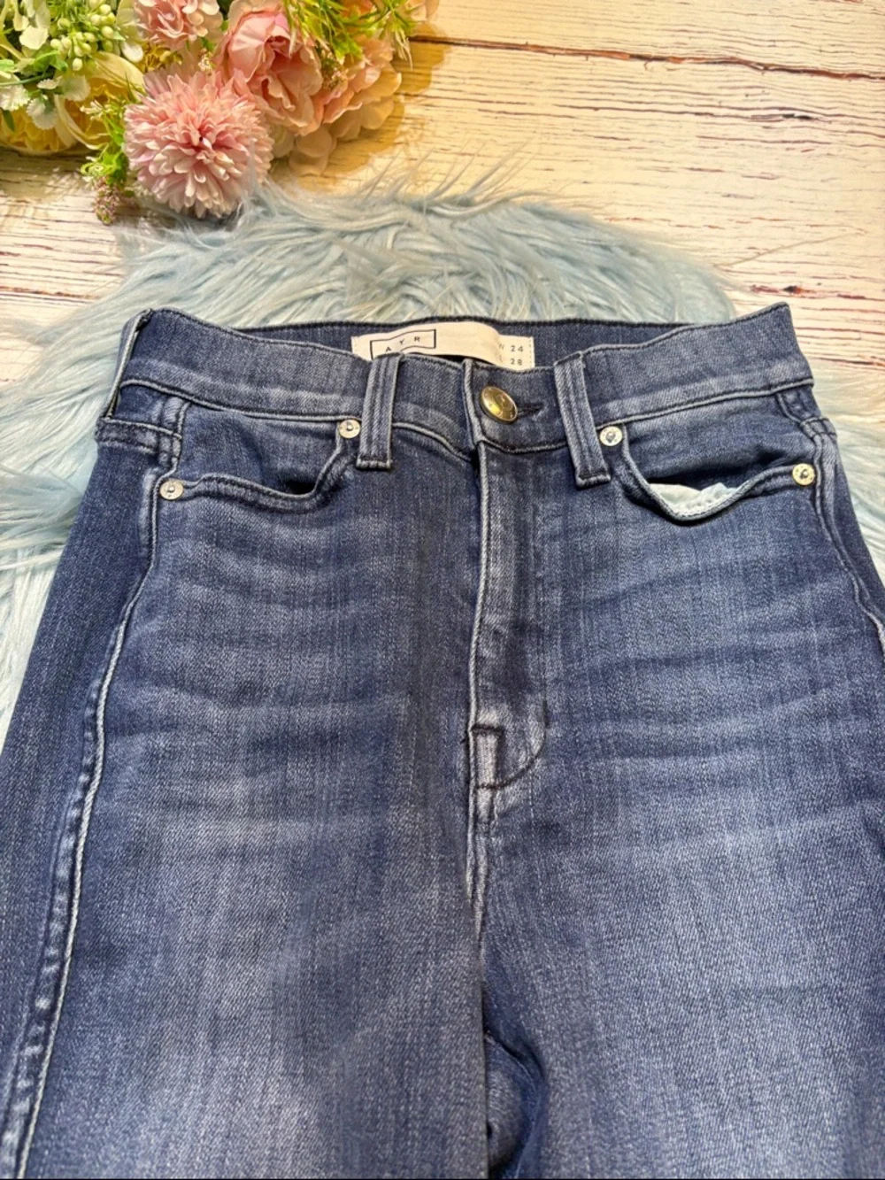 AYR Indigo High Rise Skinny Jeans with Frayed Hem Sz 24